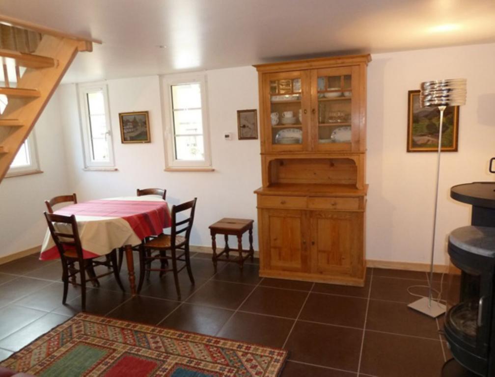 La Maison De Georges - Les Coquelicots Scharrachbergheim-Irmstett Стая снимка